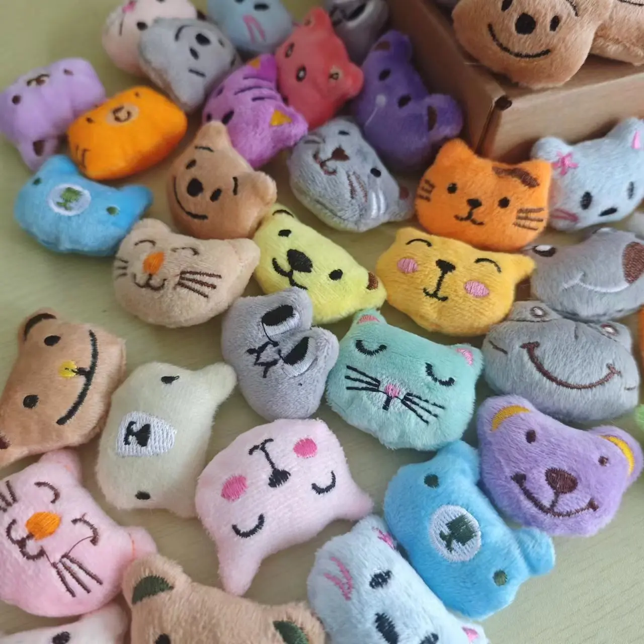 ミニかわいい動物ぬいぐるみ 5-6 センチメートルぬいぐるみ - Claw Crane Machine のレビューと価格